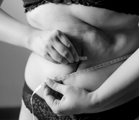 뱃살을 없애는 비밀, 운동으로 찾기