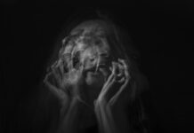 정신건강, 지키는 것이 삶의 질을 높이는 첫걸음 woman's portrait